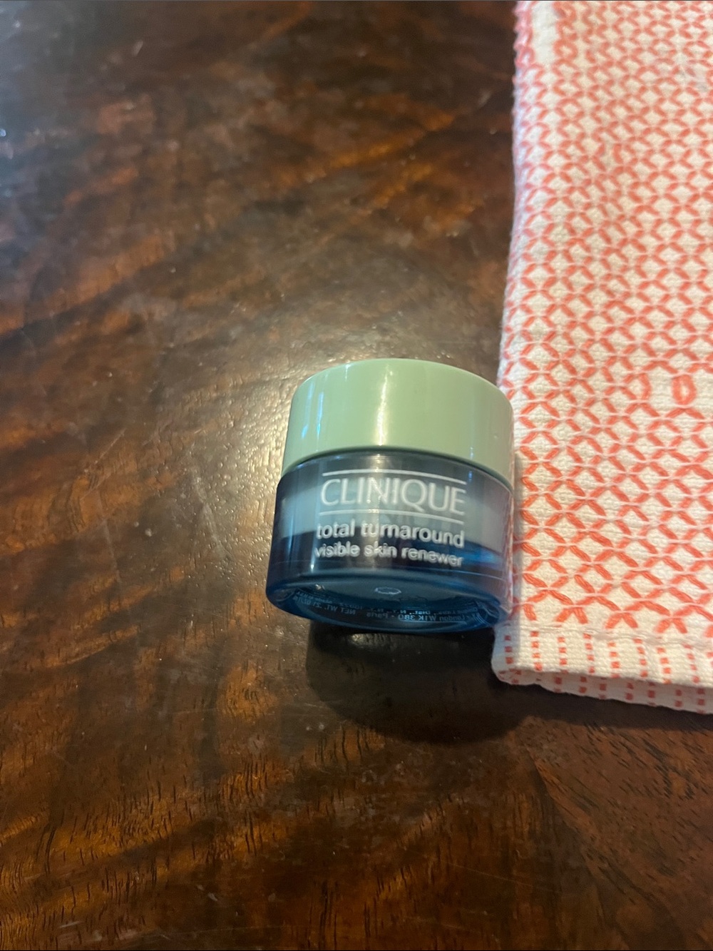 CLINIQUE TOTAL TURNAROUND VISIBLE SKIN RENEWER